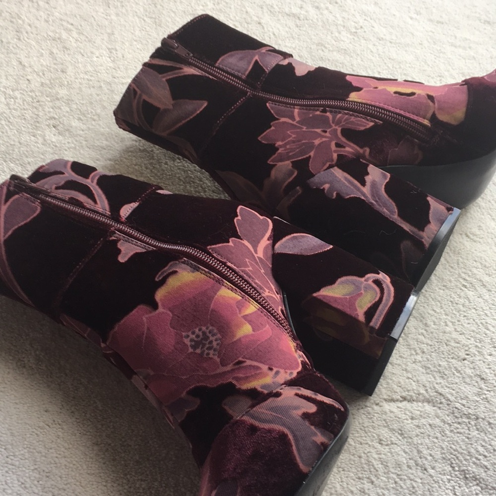 Short boots - Picture 2 of 3